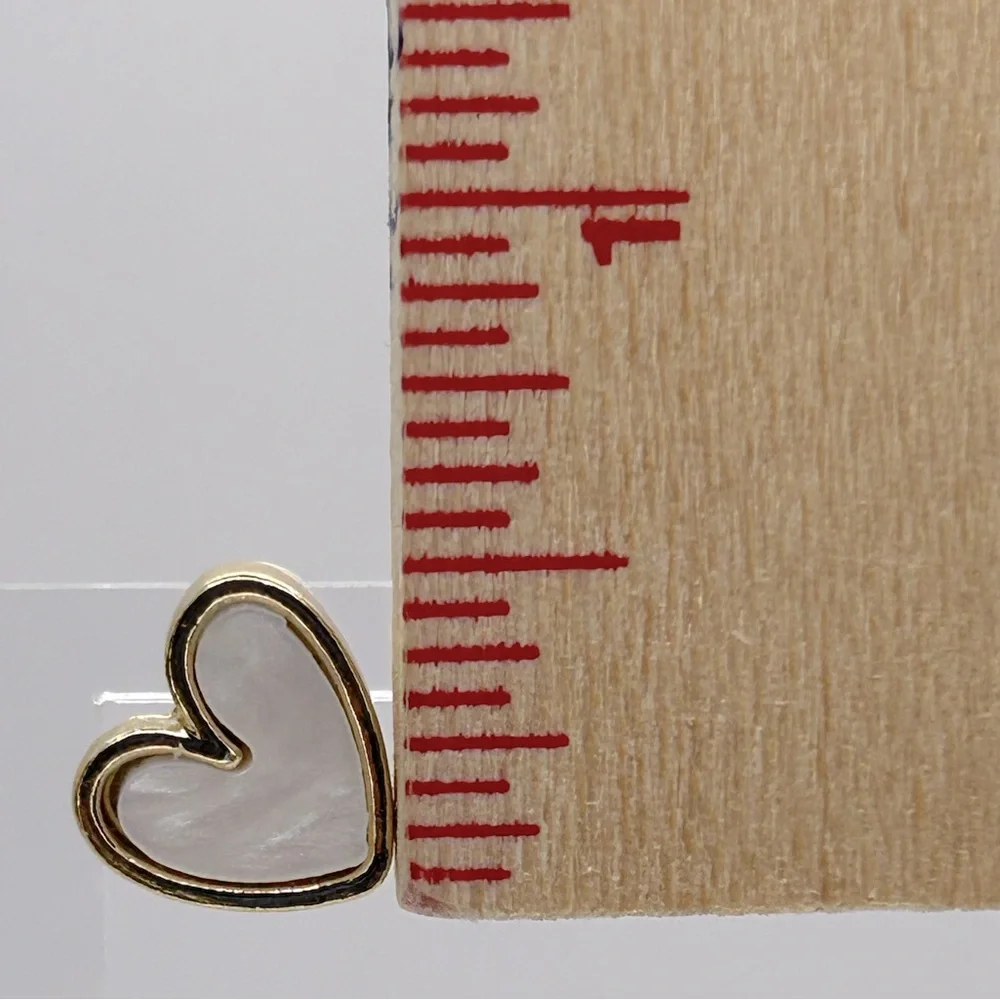 Heart Enamel Stud Earrings Fashion Jewelry - Picture 2 of 3
